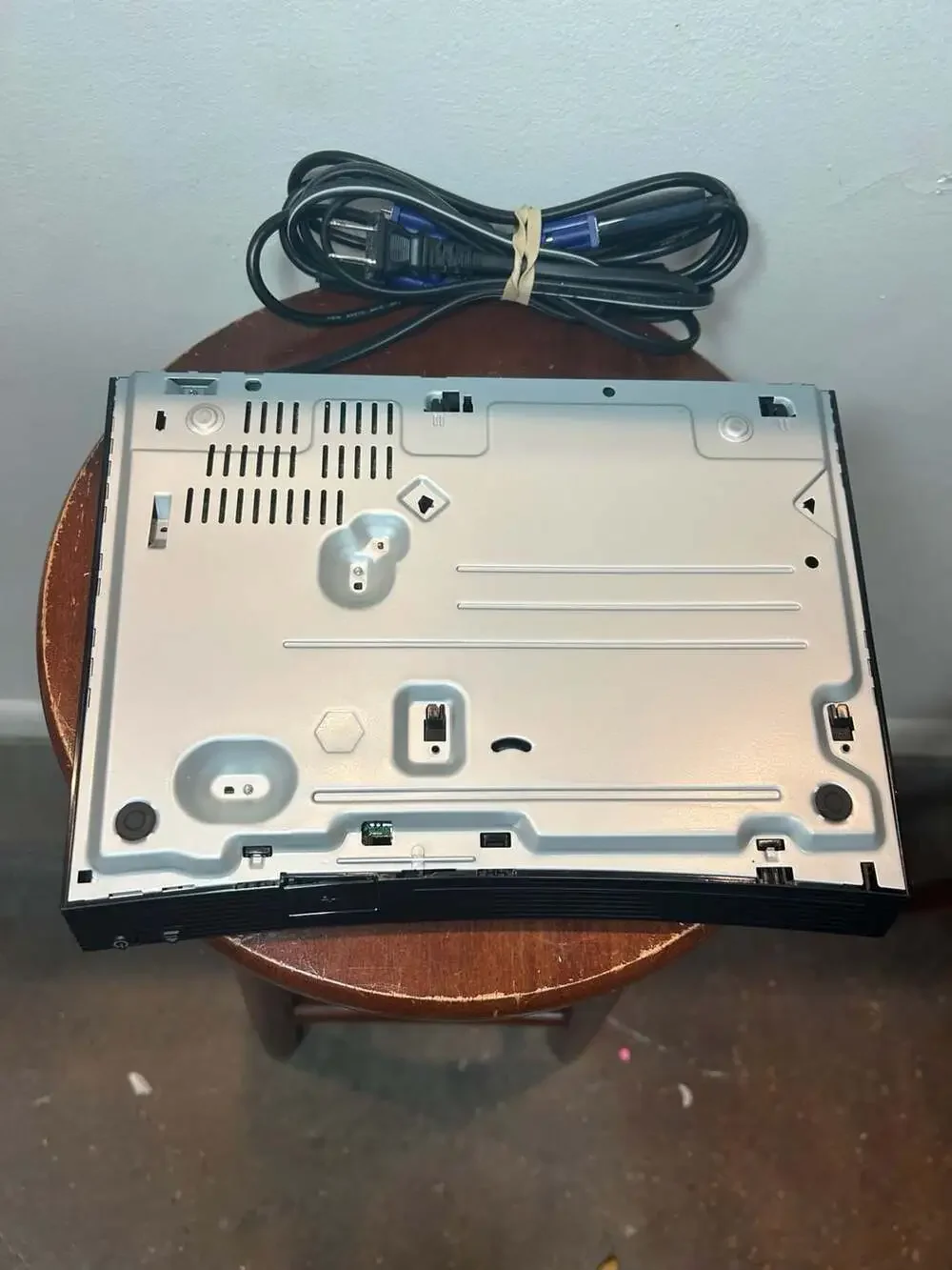 Samsung BD-J5100 Blu-ray Disc Player - NO REMOTE - Tested Works